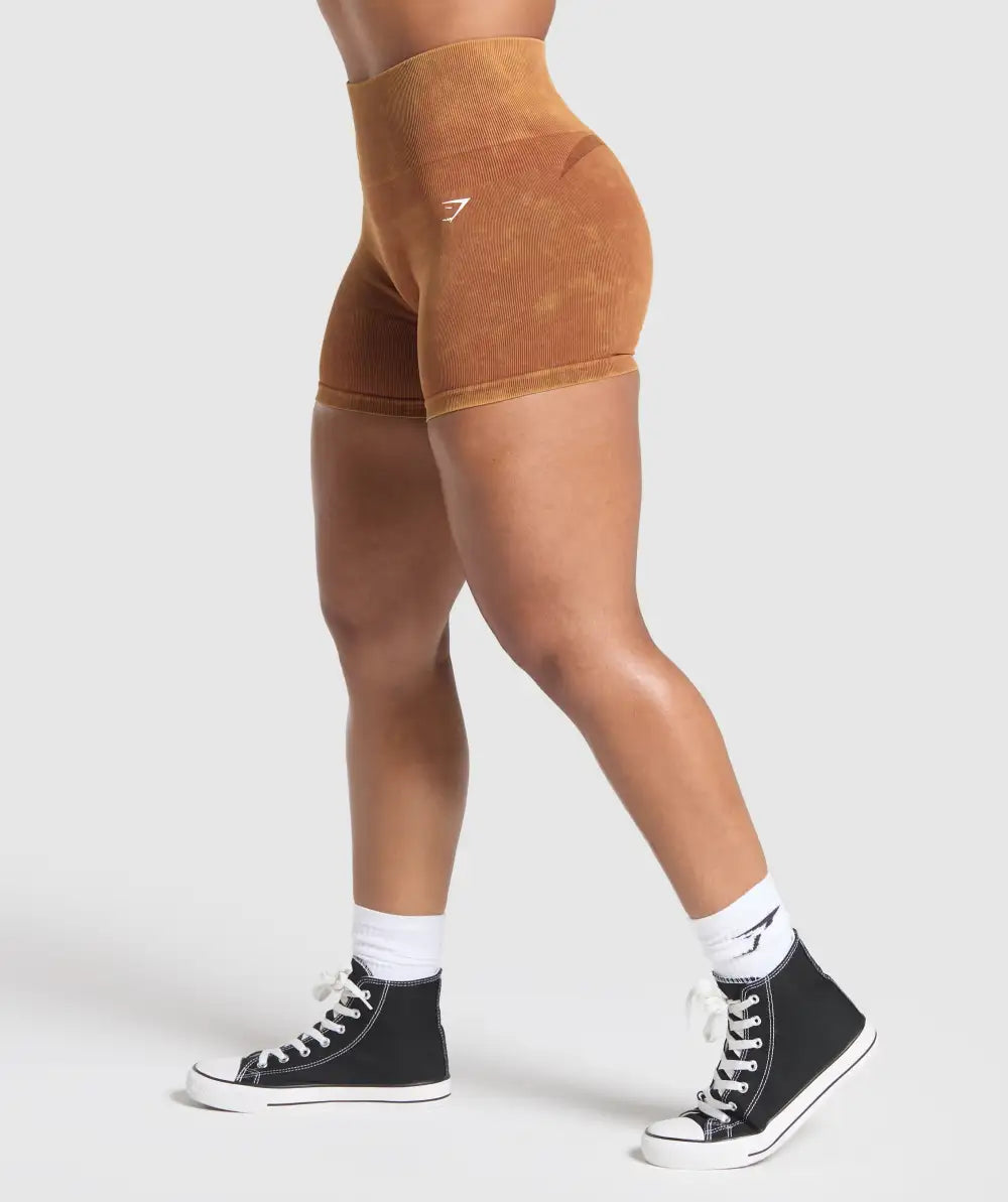 Gains Seamless Washed Shorts