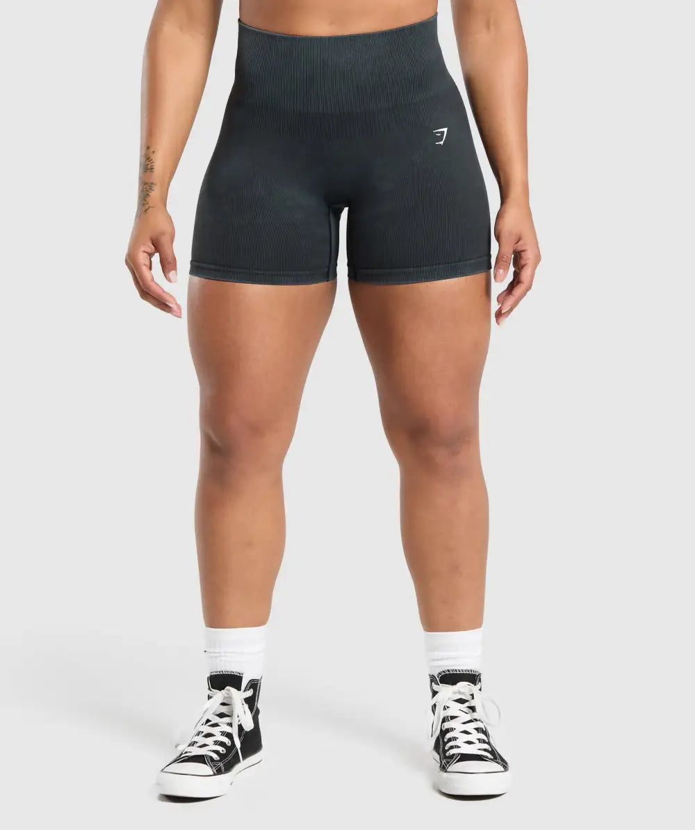 Gains Seamless Washed Shorts