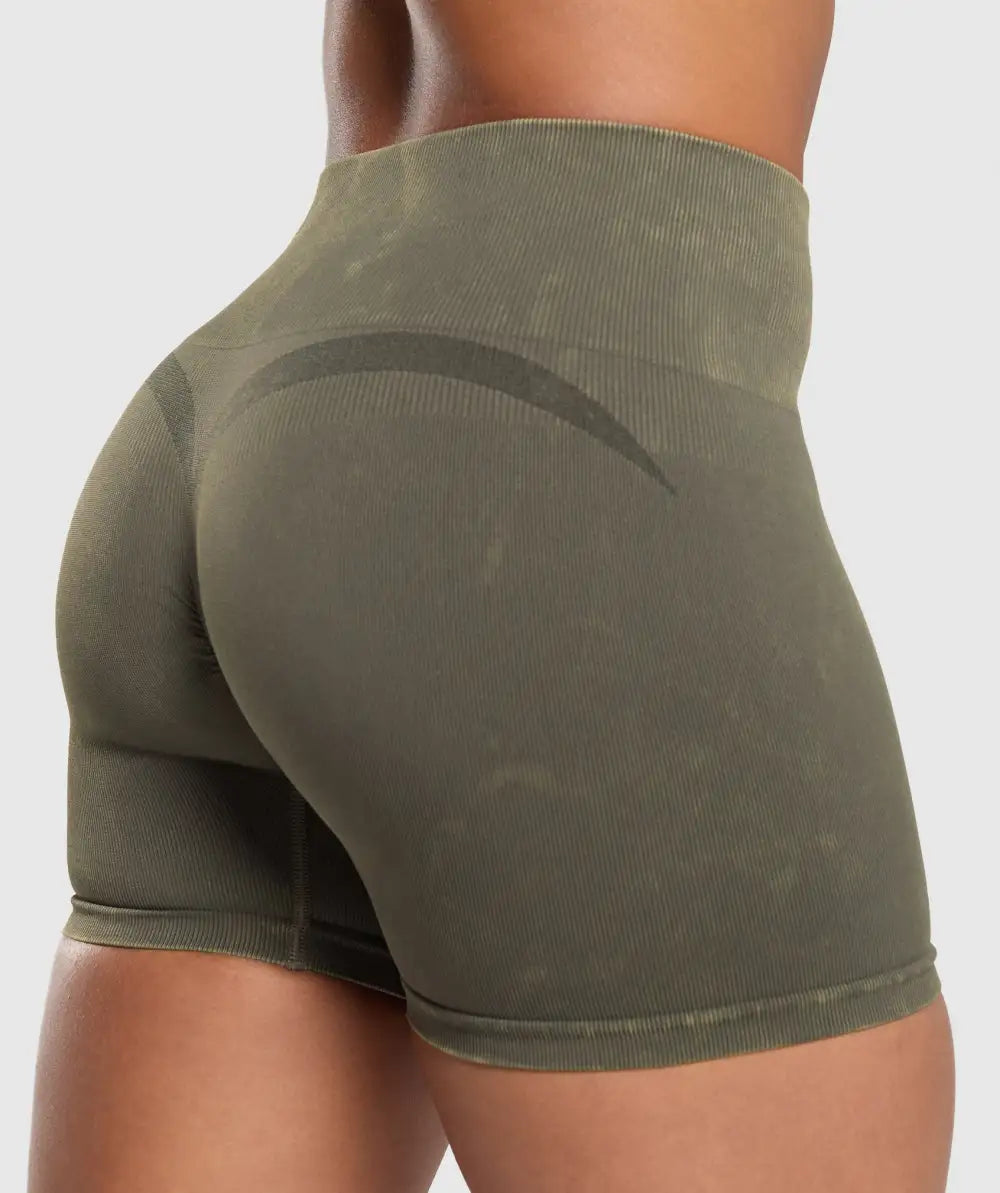 Gains Seamless Washed Shorts