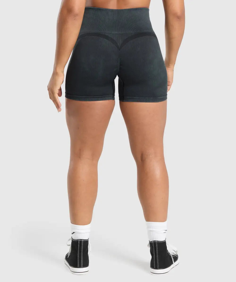 Gains Seamless Washed Shorts