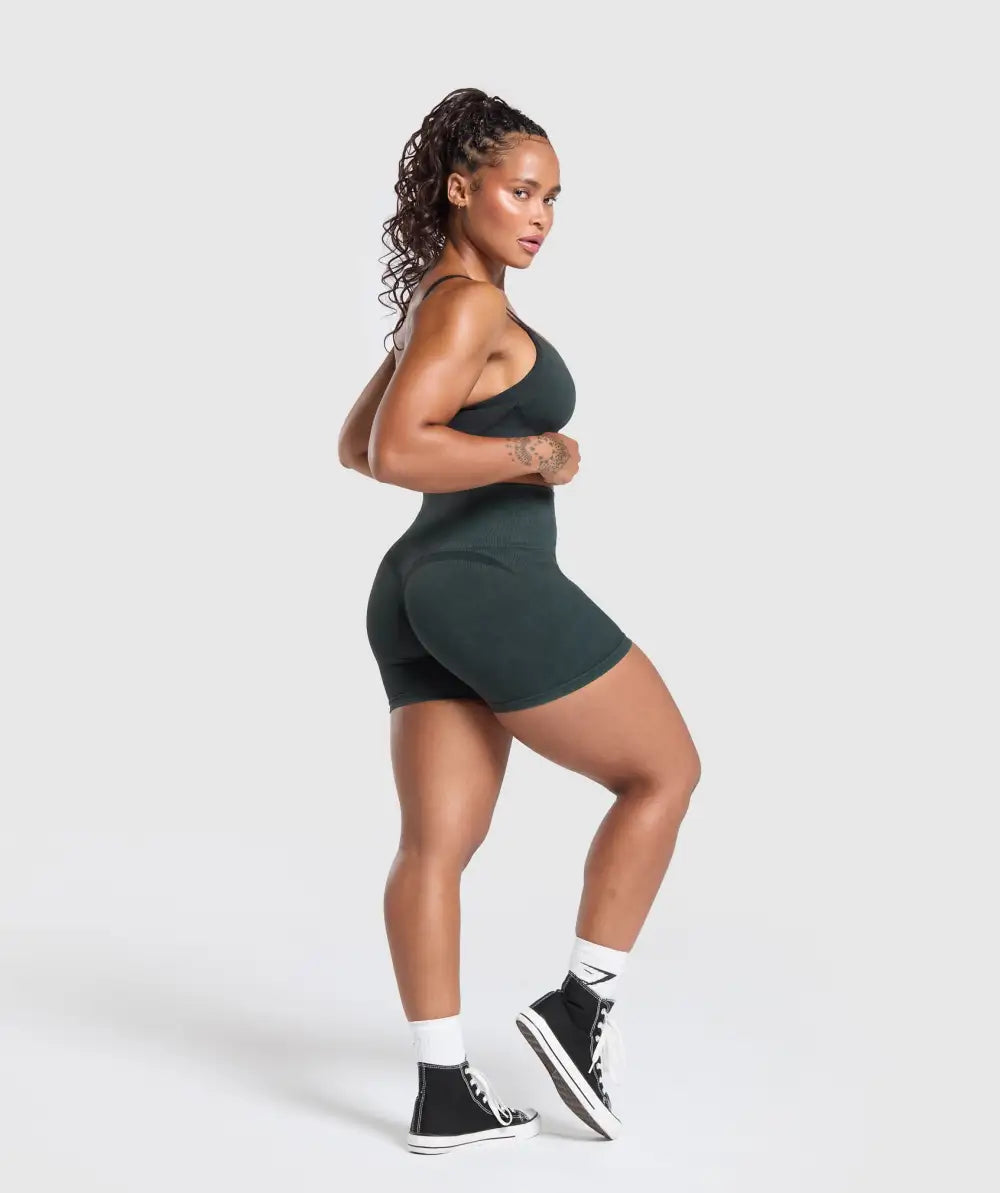 Gains Seamless Washed Shorts