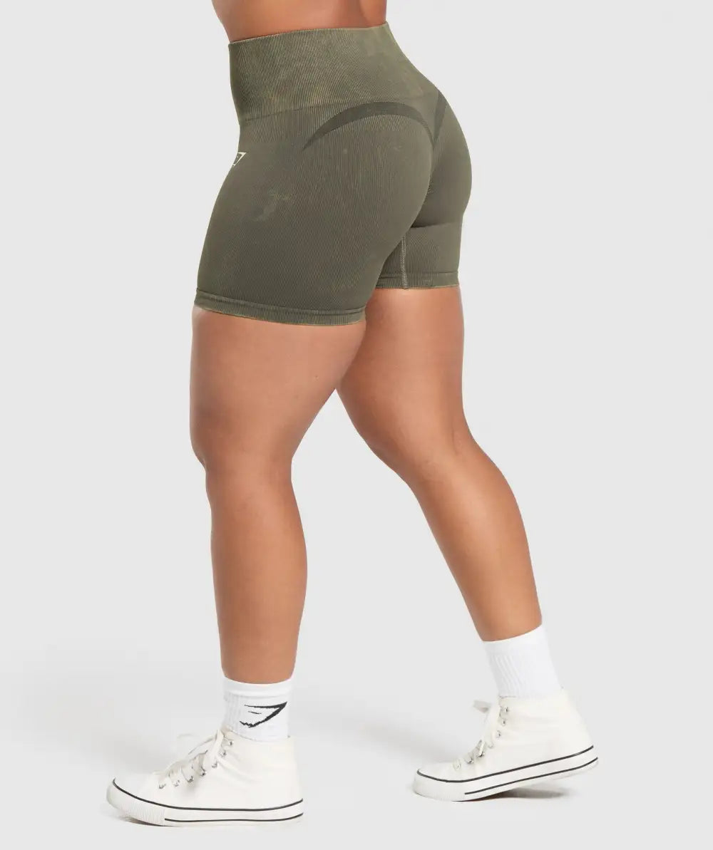 Gains Seamless Washed Shorts